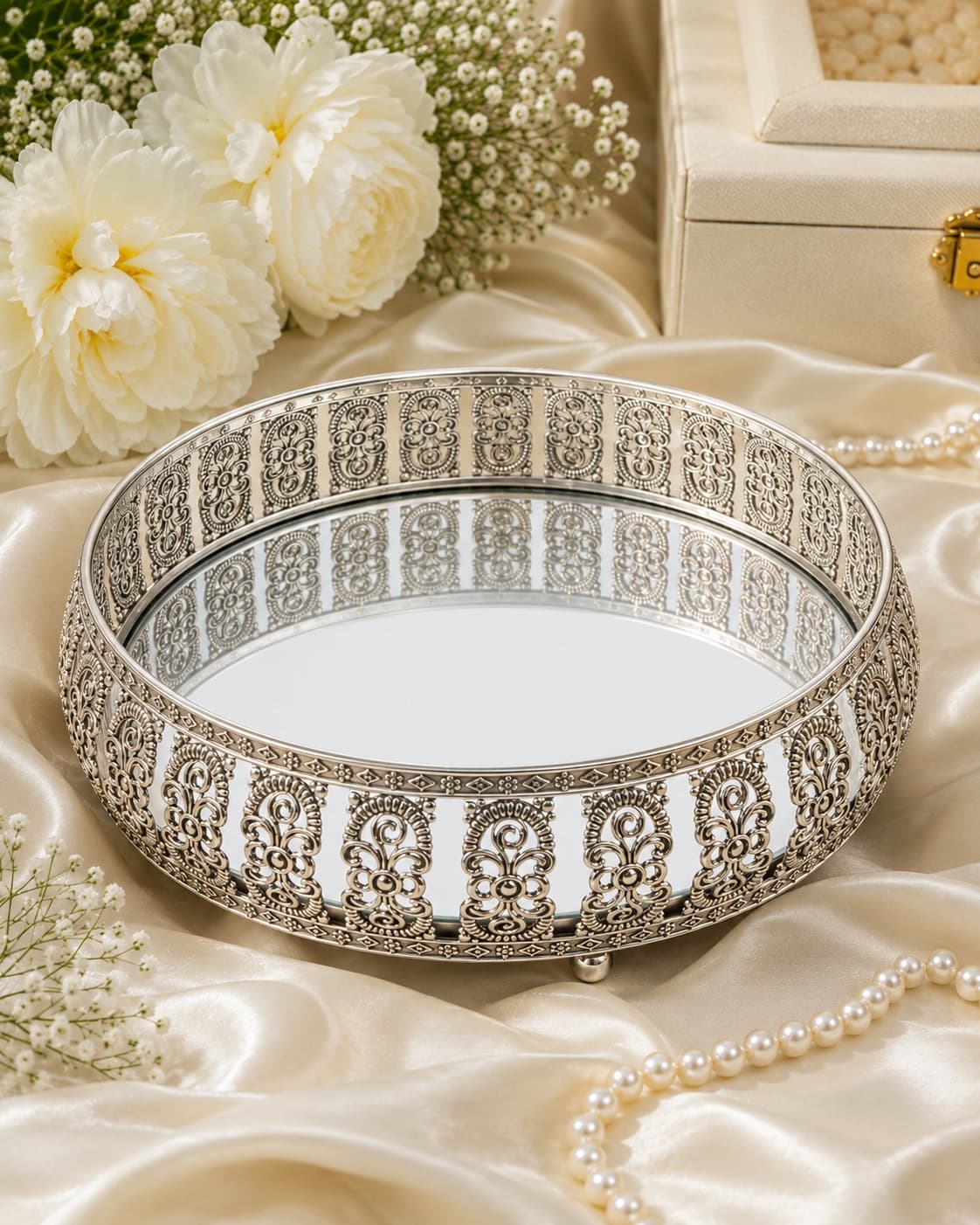 Luxury Decorative Mirror Tray with Ornate Metal Frame